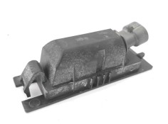 Recambio de piloto matricula trasero izquierdo para opel vectra c berlina 1.9 cdti referencia OEM IAM 13251936  