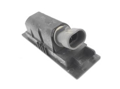 Recambio de piloto matricula trasero izquierdo para opel vectra c berlina 1.9 cdti referencia OEM IAM 13251936  