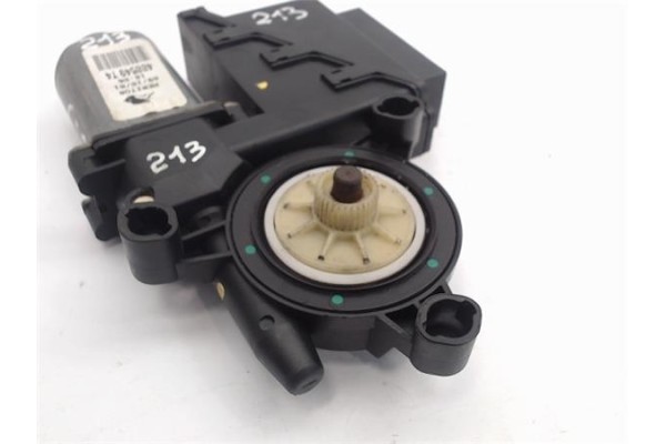 Recambio de motor elevalunas delantero derecho para skoda fabia (6y2/6y3) referencia OEM IAM 6Q1959802/SW0002 SK240PDLSNFM/40054