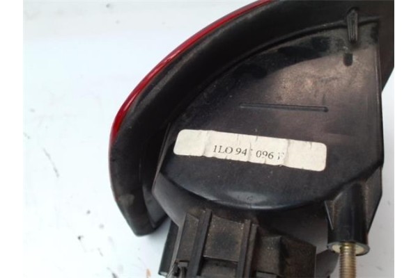 Recambio de piloto trasero derecho para seat toledo (1l) 1.6 base referencia OEM IAM 1L0945096F  