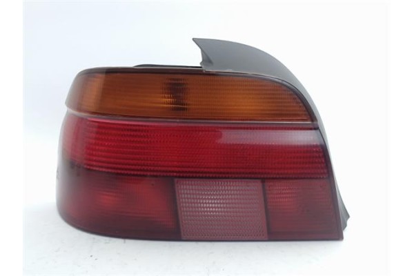 Recambio de piloto trasero izquierdo para bmw serie 5 berlina (e39) referencia OEM IAM 8358031 00724001 