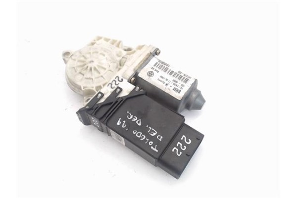 Recambio de motor elevalunas delantero derecho para seat toledo (1m2) referencia OEM IAM (1J0959802G) (9776101436-203) 