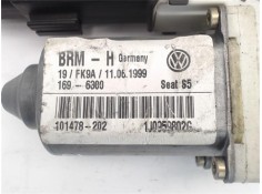 Recambio de motor elevalunas delantero derecho para seat toledo (1m2) referencia OEM IAM (1J0959802G) (9776101436-203) 
