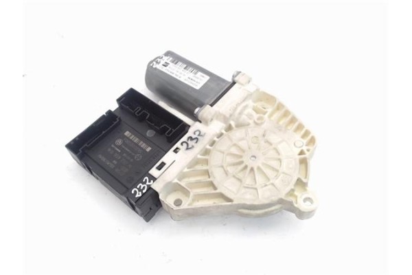 Recambio de motor elevalunas delantero derecho para seat leon (1p1) referencia OEM IAM (1K0959792M) (1T0959702G) (1P0837402E)  