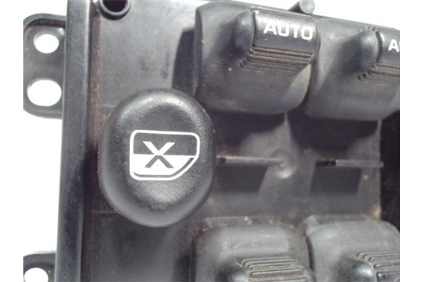 Recambio de mando elevalunas para mitsubishi montero pinin (h60/h70) 2.0 2000 gdi (5-ptas.) referencia OEM IAM 2087641  