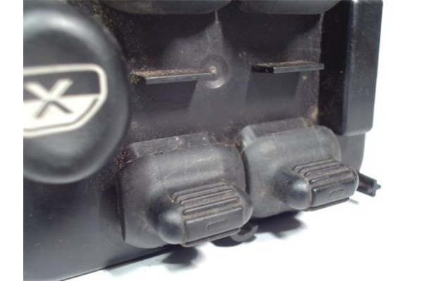 Recambio de mando elevalunas para mitsubishi montero pinin (h60/h70) 2.0 2000 gdi (5-ptas.) referencia OEM IAM 2087641  