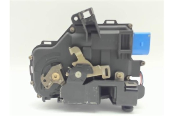 Recambio de cierre electromagnetico delantero izquierdo para audi a3 (8p1) 1.9 tdi ambiente referencia OEM IAM 4e1837015  