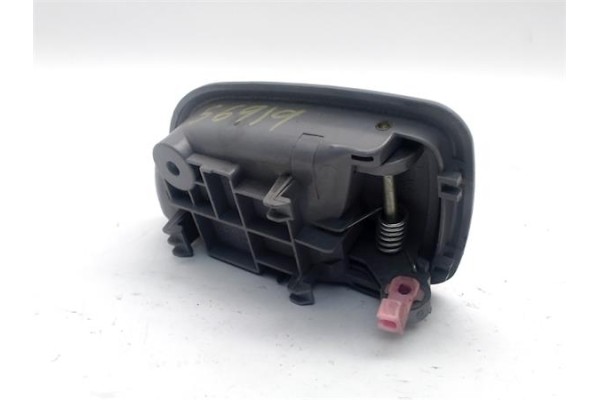 Recambio de manilla int. puerta delantero izquierda para kia picanto (sa) 1.1 referencia OEM IAM 8261007000 8261007000NL 