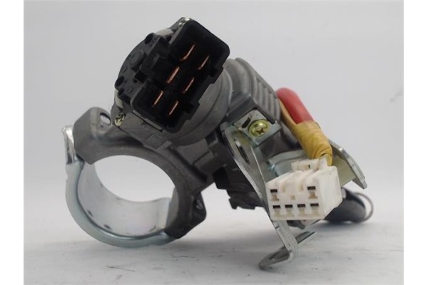 Recambio de clausor para kia rio (ub) 1.2 basic referencia OEM IAM 819001WB00  