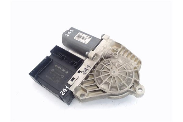 Recambio de motor elevalunas delantero derecho para seat toledo (5p2) referencia OEM IAM (1K0959792H) (1T0959702C) (5P0837402J) 