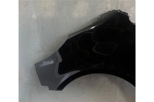Recambio de aleta delantero izquierda para peugeot 1007 1.4 sport referencia OEM IAM 7840P5 L03646 