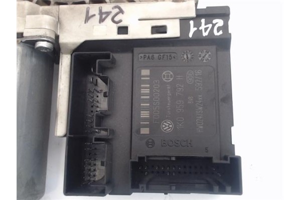 Recambio de motor elevalunas delantero derecho para seat toledo (5p2) referencia OEM IAM (1K0959792H) (1T0959702C) (5P0837402J) 