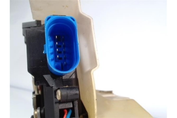 Recambio de cierre electromagnetico delantero izquierdo para volkswagen golf v (1k1) 1.9 tdi referencia OEM IAM 3D1837015AP 1000