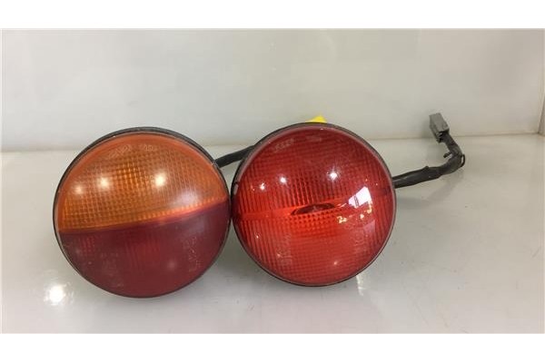 Recambio de piloto trasero izquierdo para fiat coupe (175) 1.8 16v referencia OEM IAM 46303563 460303565 