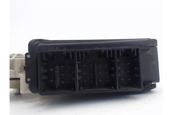 Recambio de motor elevalunas delantero derecho para seat ibiza (6l1) referencia OEM IAM (6Q2959801A) (104383-101) 6Q2959801A , A