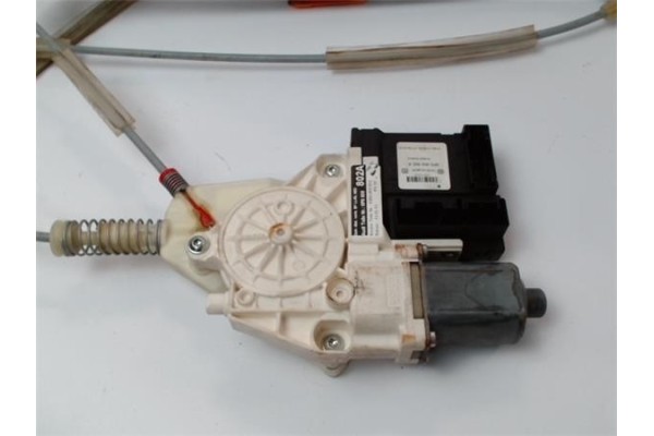 Recambio de mecanismo elevalunas delantero derecho para audi a3 (8p1) 2.0 tdi 16v referencia OEM IAM 8P0959802A S006060014 