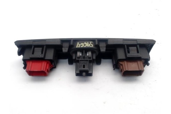Recambio de interruptor luces emergencia para renault clio ii fase i (b/cb0) 1.5 dci (b/cb07) referencia OEM IAM 8200442723  
