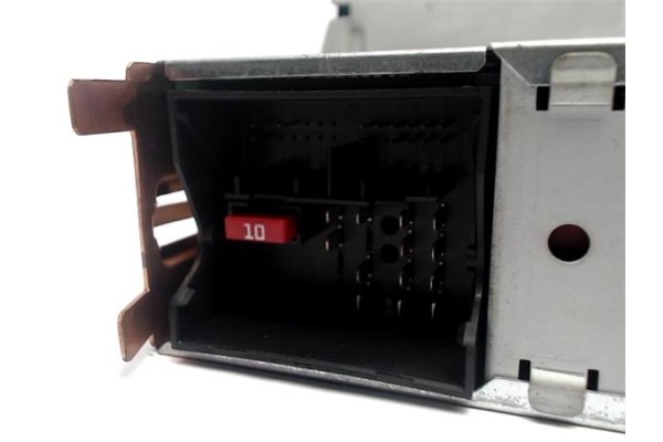 Recambio de radio / cd para seat leon (1p1) 1.9 tdi referencia OEM IAM   