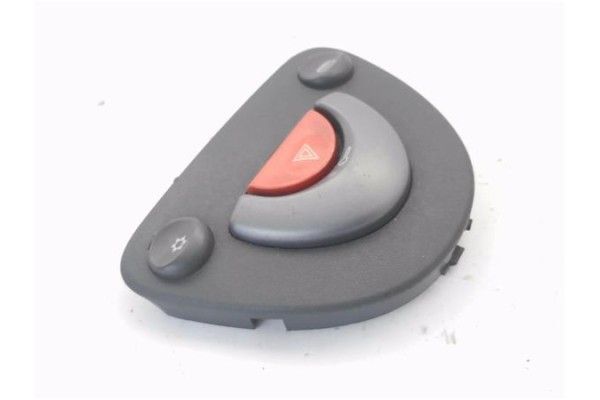 Recambio de interruptor luces emergencia para smart micro compact car 600 referencia OEM IAM MCCV013  