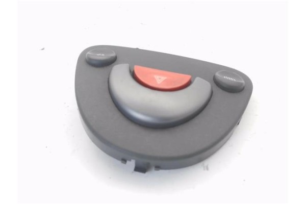 Recambio de interruptor luces emergencia para smart micro compact car 600 referencia OEM IAM MCCV013  