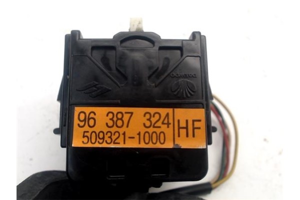Recambio de mando de luces para chevrolet nubira wagon 2.0 cdx referencia OEM IAM 96387324  