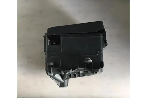 Recambio de recubrimiento bateria para seat ibiza (6l1) referencia OEM IAM 6Q0915419B 50889A 