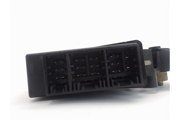 Recambio de motor elevalunas delantero derecho para skoda fabia (6y2/6y3) referencia OEM IAM (6Q1959802) (TEMIC 3832) (400549D) 