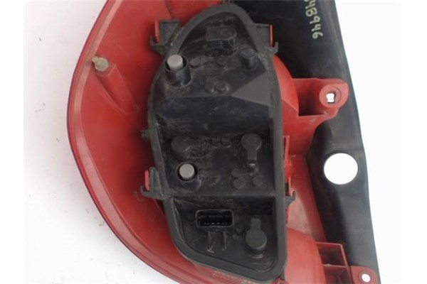 Recambio de piloto trasero derecho para renault clio iii 1.2 16v referencia OEM IAM 8200459960  8200886946 , RENAULT | 265503362