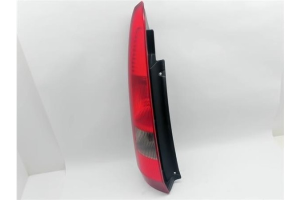 Recambio de piloto trasero izquierdo para ford fusion (cbk) 1.4 tdci referencia OEM IAM 2N1113A603B  