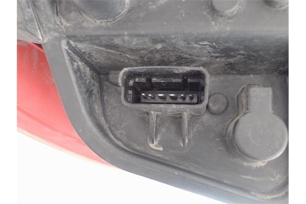 Recambio de piloto trasero derecho para renault clio iii 1.2 16v referencia OEM IAM 8200459960  8200886946 , RENAULT | 265503362