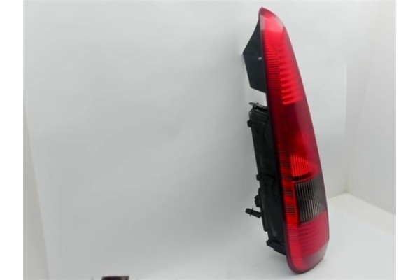 Recambio de piloto trasero izquierdo para ford fusion (cbk) 1.4 tdci referencia OEM IAM 2N1113A603B  