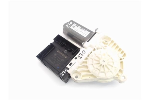 Recambio de motor elevalunas delantero derecho para seat leon (1p1) referencia OEM IAM (1K0959792M) (1T0959702G) (1P0837402E) 