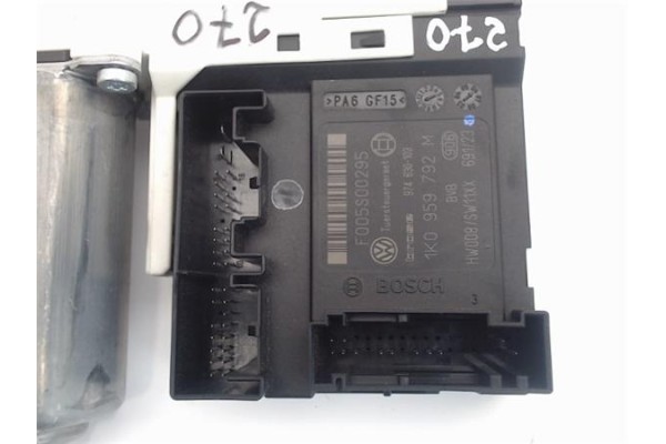 Recambio de motor elevalunas delantero derecho para seat leon (1p1) referencia OEM IAM (1K0959792M) (1T0959702G) (1P0837402E) 