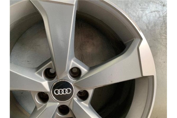 Recambio de llanta para audi rs3 sportback (8vf) 2.5 tfsi quattro referencia OEM IAM 8V0601025ES   Recambio de llanta para audi rs3 sportback (8vf) 2.5 tfsi quattro referencia OEM IAM 8V0601025ES
