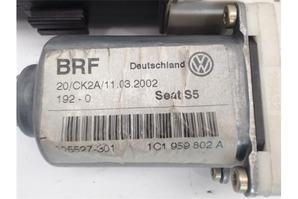 Recambio de motor elevalunas delantero derecho para seat leon (1m1) referencia OEM IAM 1C1959802A 9776105415-301 
