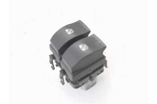 Recambio de mando elevalunas delantero izquierdo para renault grand scénic ii (jm0/1_) 1.9 dci (jm14) referencia OEM IAM 315042B