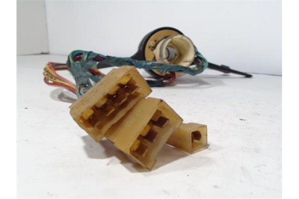 Recambio de mando intermitencia para lada niva (2121/21213/21214/21215/2131) 1.6 l referencia OEM IAM 3700379577  