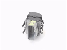 Recambio de mando elevalunas delantero izquierdo para renault grand scénic ii (jm0/1_) 1.9 dci (jm14) referencia OEM IAM 315042B