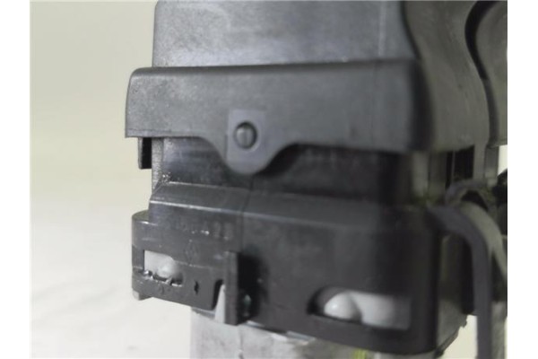 Recambio de mando elevalunas delantero izquierdo para renault grand scénic ii (jm0/1_) 1.9 dci (jm14) referencia OEM IAM 315042B