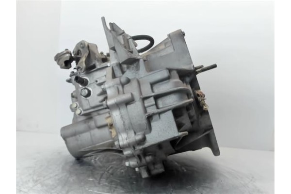 Recambio de caja cambios manual para renault laguna (b56) 1.9 dci rt referencia OEM IAM ND0002  