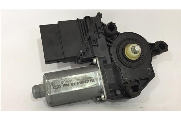 Recambio de motor elevalunas trasero izquierdo para volkswagen golf v (1k1) 1.9 tdi referencia OEM IAM 1K4839401C 1K0959703C 
