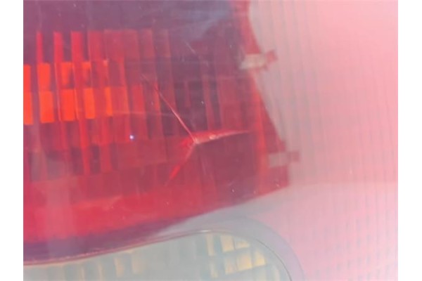 Recambio de piloto trasero derecho para opel combo (corsa b) 1.7 d referencia OEM IAM 1223531  