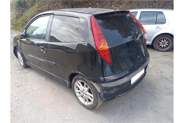 fiat ii punto (188) berlina del año 2002
