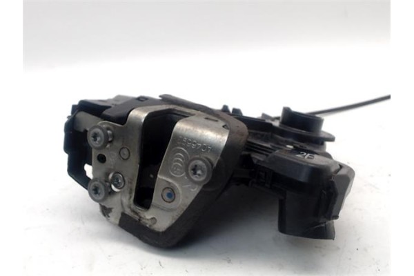 Recambio de cerradura puerta delantero derecha para toyota auris (e15) 2.0 d-4d referencia OEM IAM 6903012490 A046693 