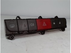 Recambio de interruptor luces emergencia para fiat ducato 3 combi 30 2.3 150 teilverglast referencia OEM IAM 7354213590 30280111