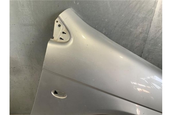 Recambio de aleta delantero derecha para citroen c5 berlina 2.0 audace referencia OEM IAM 7841S1  