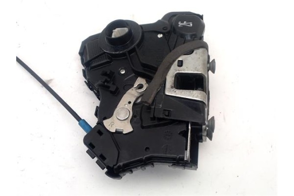 Recambio de cerradura puerta delantero derecha para toyota auris (e15) 2.0 d-4d referencia OEM IAM 6903012490 A046693 