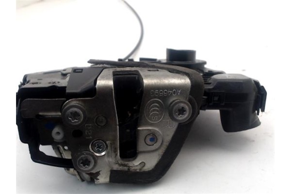 Recambio de cerradura puerta delantero derecha para toyota auris (e15) 2.0 d-4d referencia OEM IAM 6903012490 A046693 
