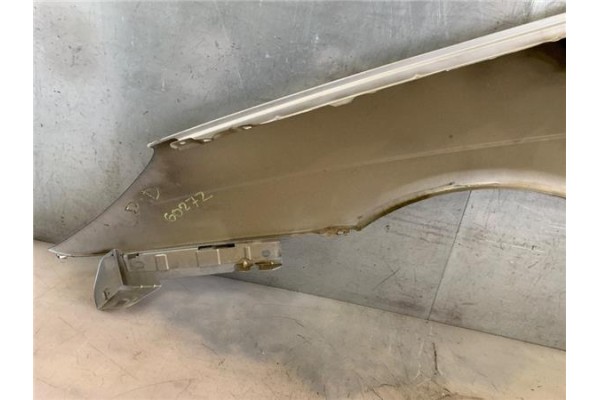 Recambio de aleta delantero derecha para citroen c5 berlina 2.0 audace referencia OEM IAM 7841S1  