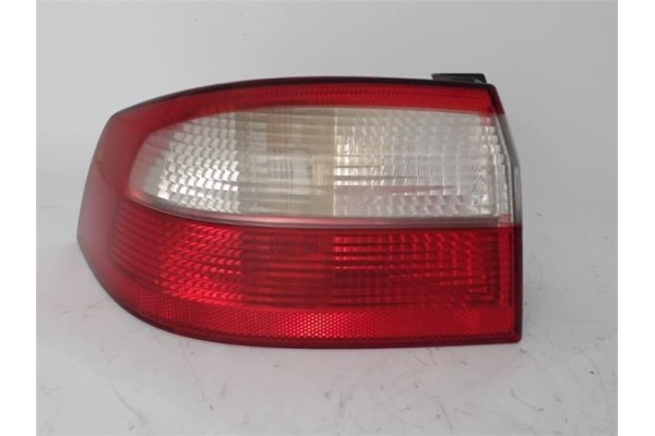 Recambio de piloto trasero izquierdo para renault laguna ii (bg0) 1.8 dynamique referencia OEM IAM 8200002473 23450102 820000247